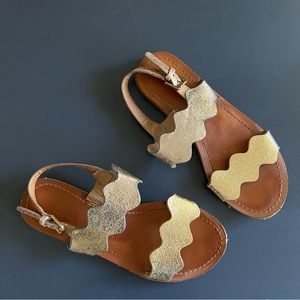 Women Tan Sandals